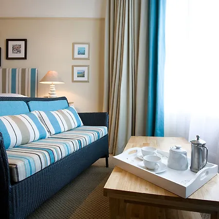 The Old Custom House Otel