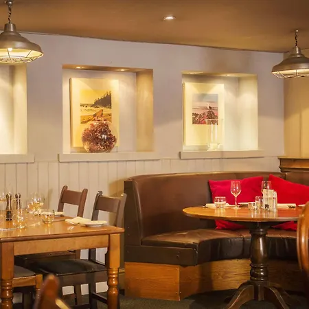 The Old Custom House 4*