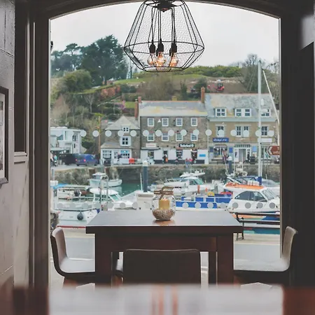The Old Custom House 4* Padstow